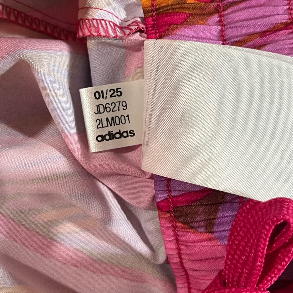 Adidas x Farm Rio Tropical Club Print Running Shorts NWT Women’s Small - Picture 8 of 11